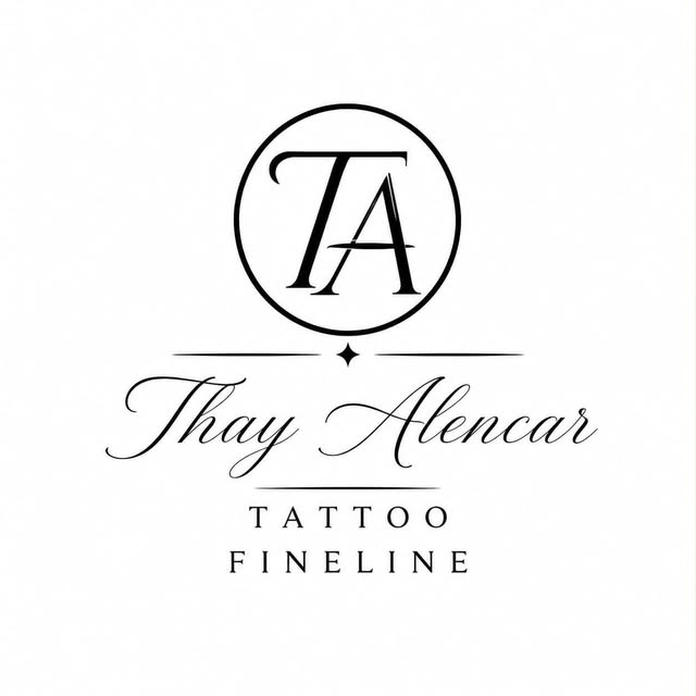 Thay Alencar e a tatuagem fineline.